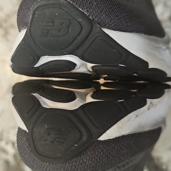 Men's New Balance Fresh Foam More - Picture 9 of 12